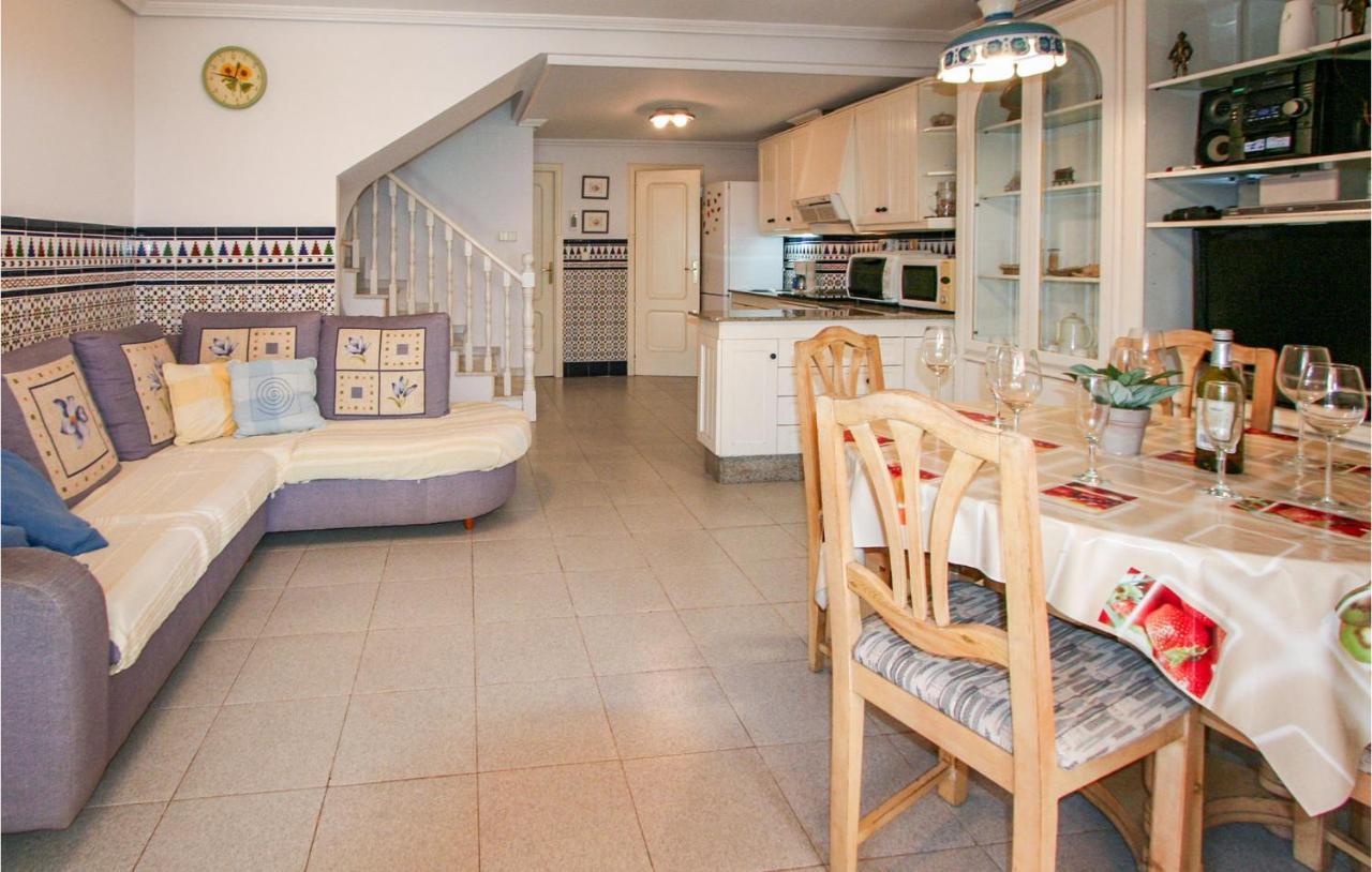Lovely Home In Santa Pola With House Sea View Екстериор снимка