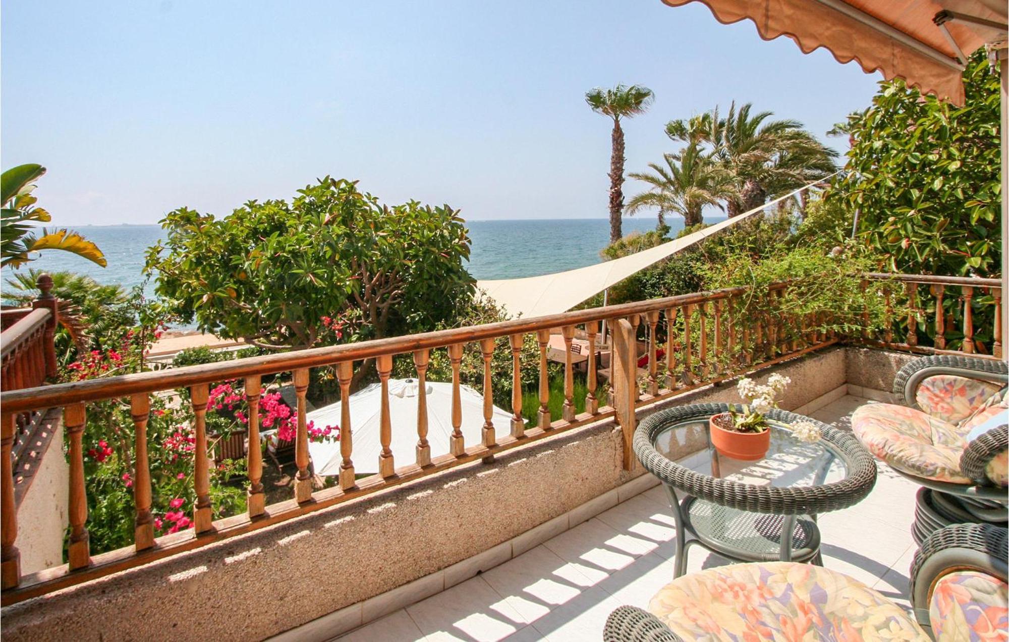 Lovely Home In Santa Pola With House Sea View Екстериор снимка